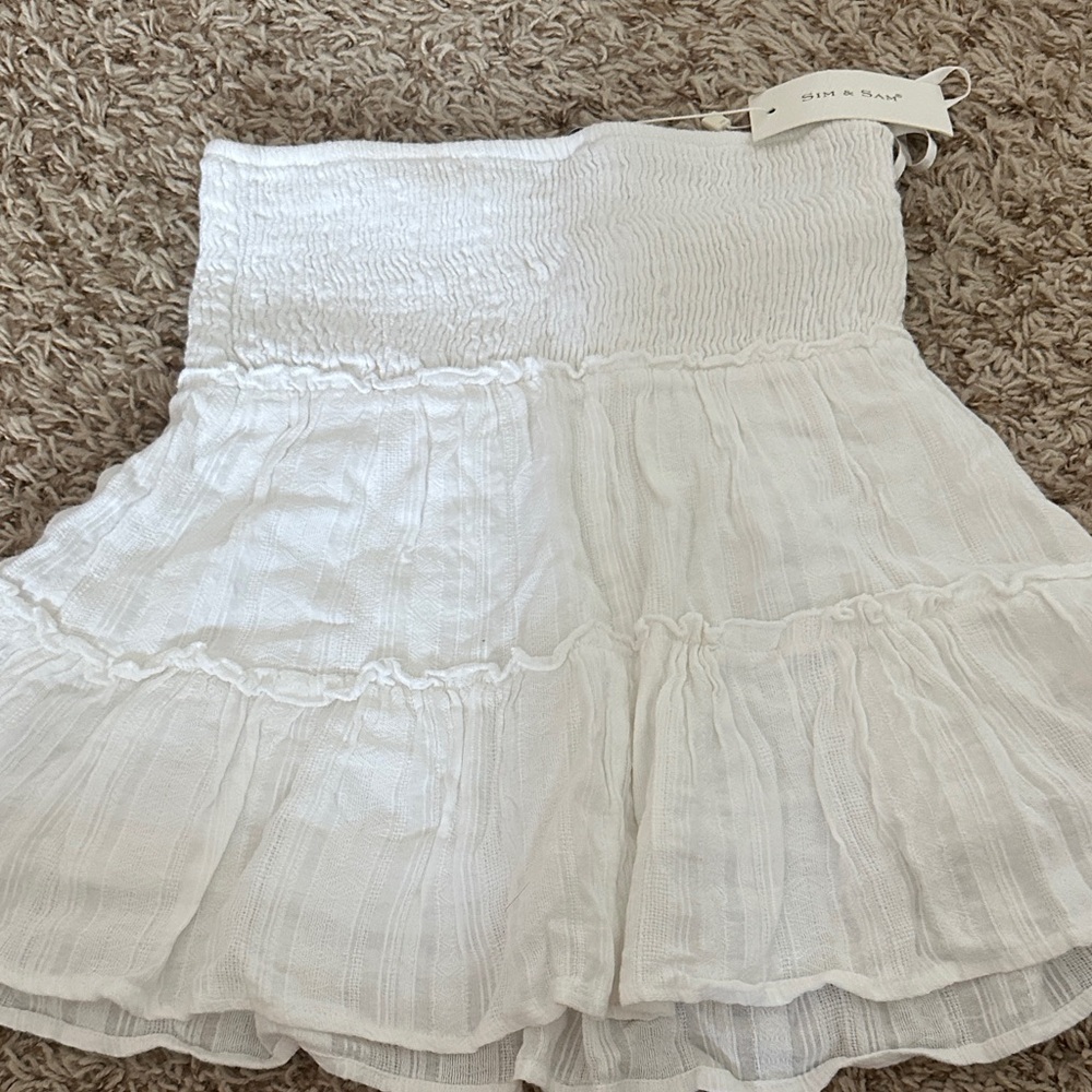 Chic White Smocked Mini Skirt